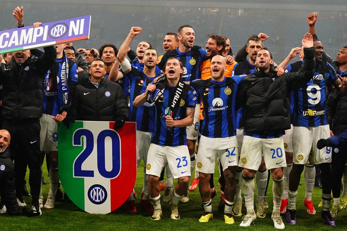Harde techno en Juve-spandoek: Milan probeerde feestje Inter te verpesten