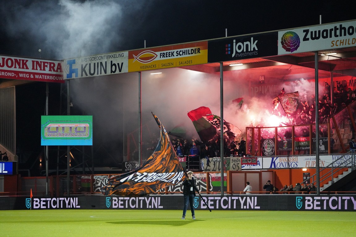 Feyenoord en Ajax in Volendam: jeugdfinale om veiligheid afgelast