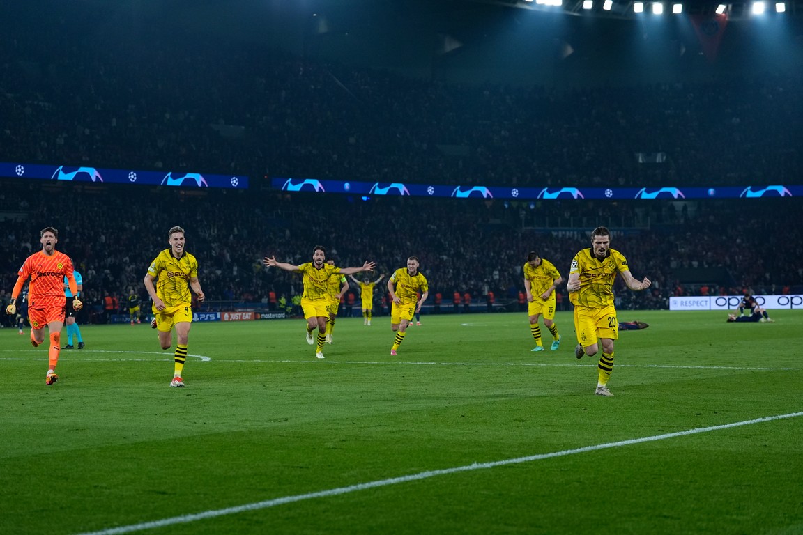 Duitse media smullen van Dortmund-sprookje: 'Pure voetbalromantiek '