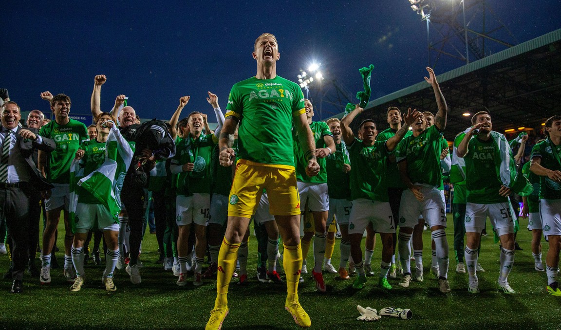 Celtic nadert wereldrecord landstitels, ook felicitaties van Frimpong