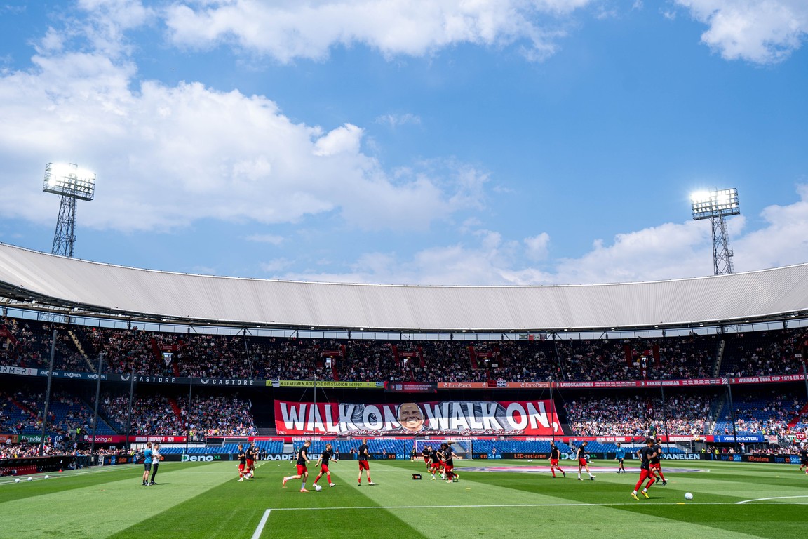 KNVB deelt zorgen met supporters: 'Klap in het gezicht van politiek Den Haag'