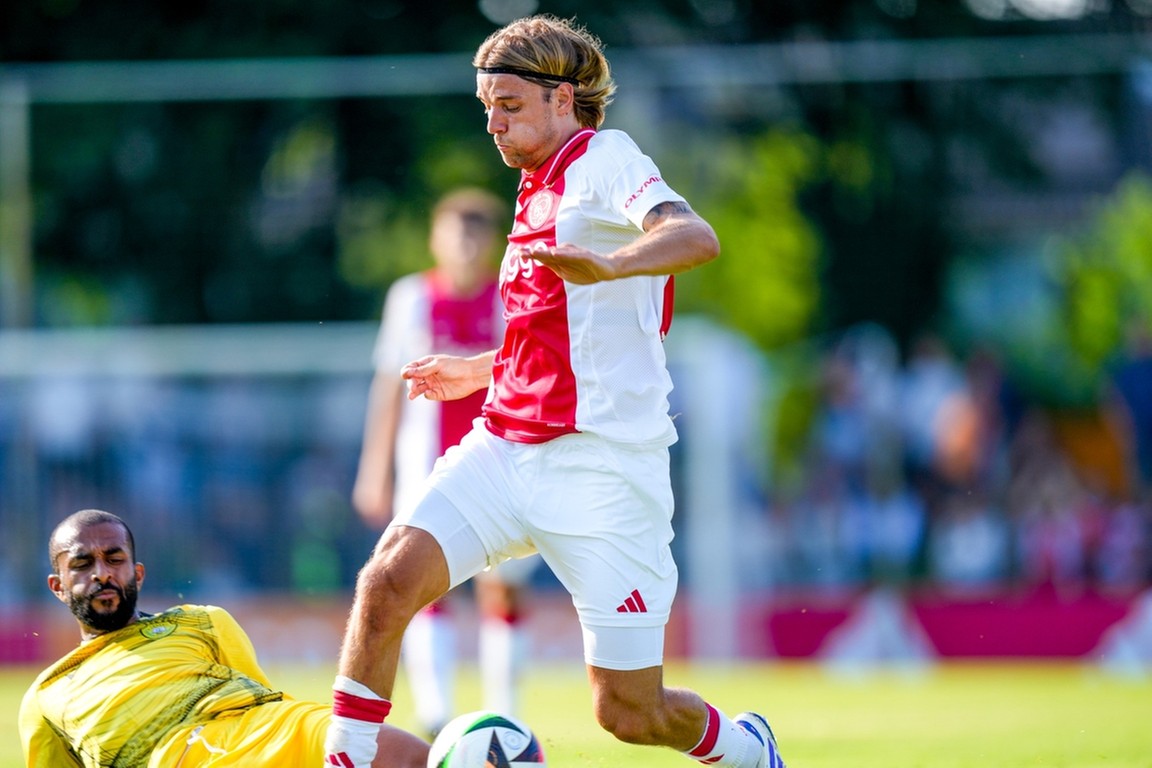Transfernieuws Ajax