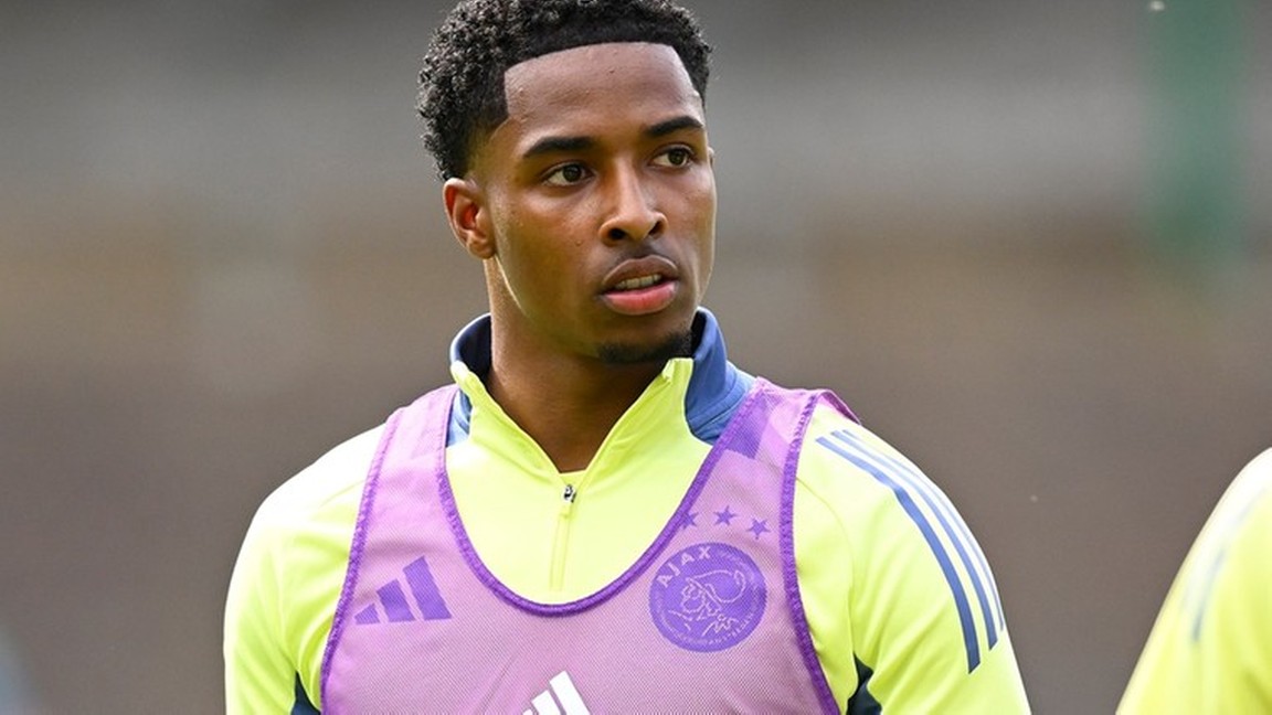 Transfernieuws Ajax