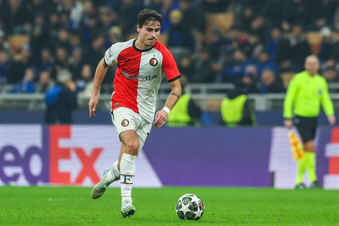 'Ik denk dat Bueno volgend seizoen de linksback van Feyenoord is'