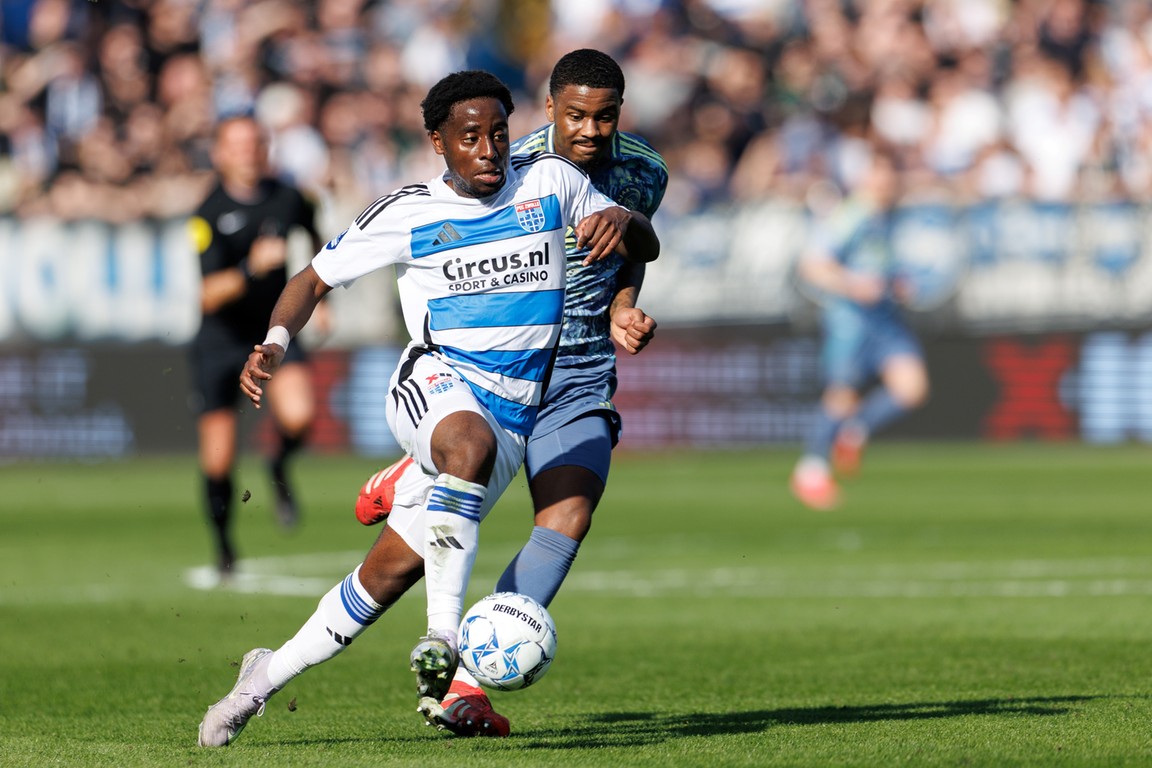PEC Zwolle legt huurling Mbayo definitief vast