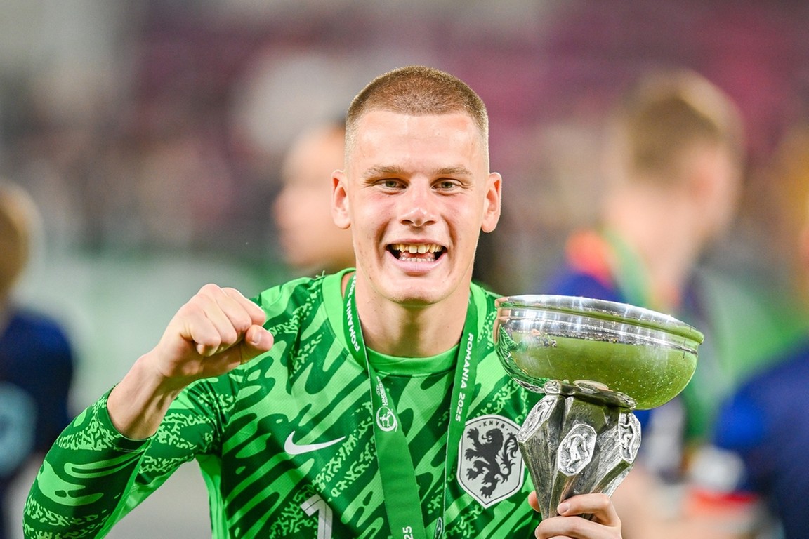 Heerkens wil 'logische' stap maken: 'Als kind liep ik al in een shirt van Ajax'