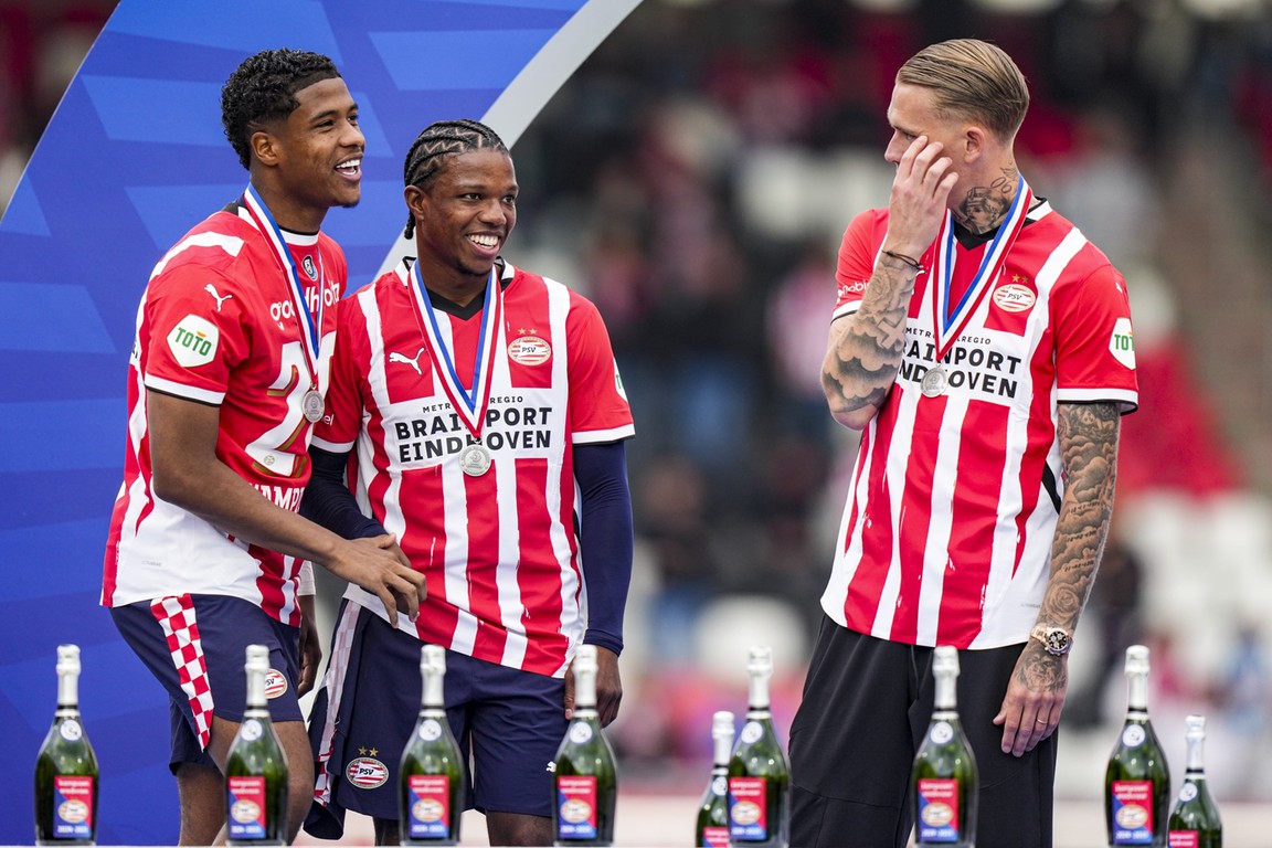 PSV zwaait Malacia en Karsdorp uit
