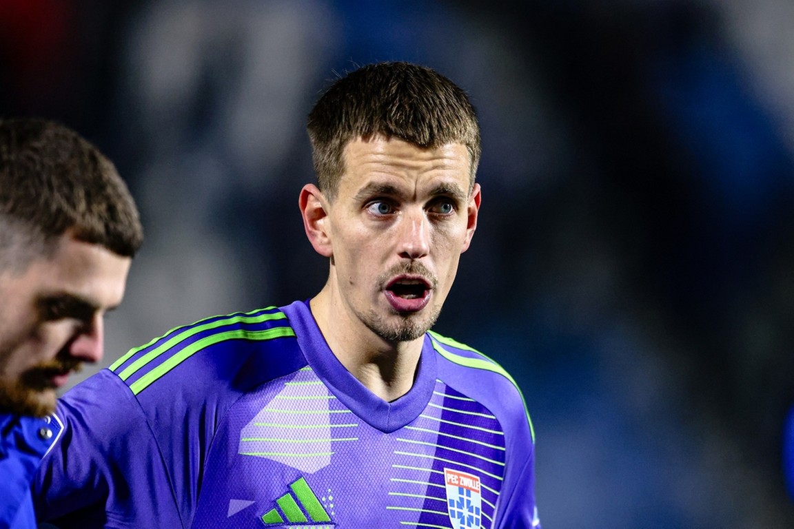 PEC Zwolle neemt na zestien jaar afscheid van doelman