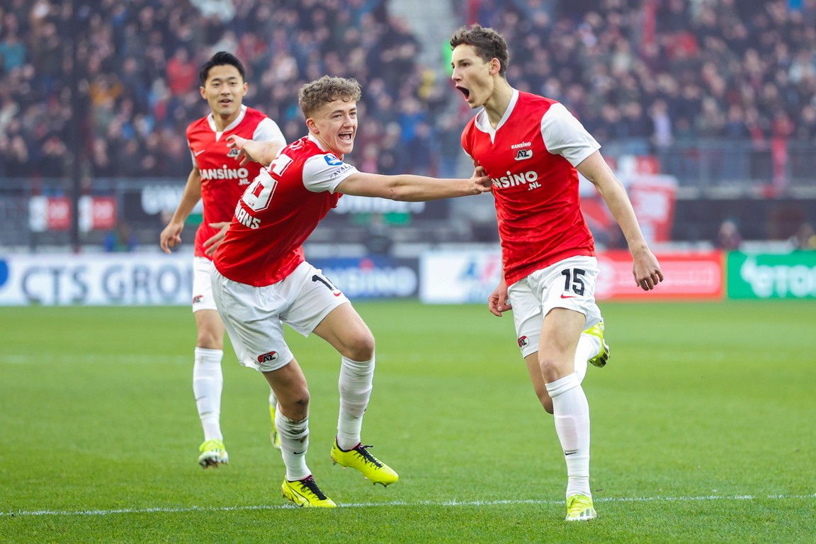 Van Bommel zou transfer Mijnans naar PSV toejuichen