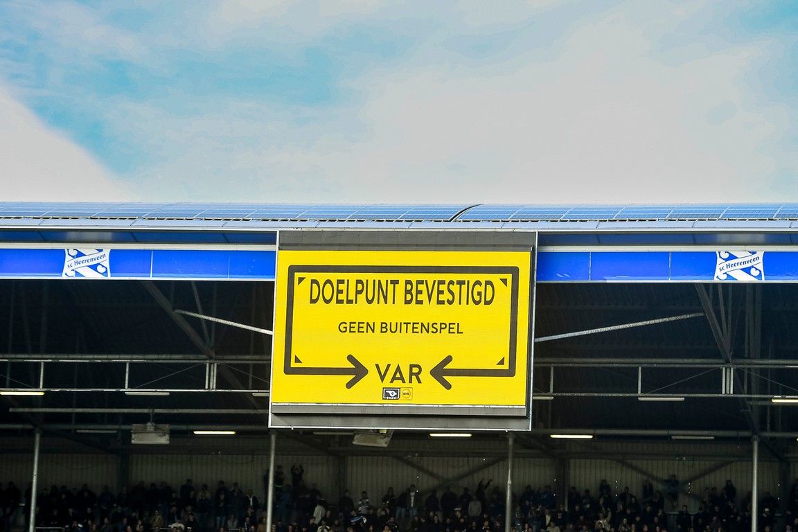 'Spelregelcommissie wil andere penalty-nasleep en meer bevoegdheid VAR'