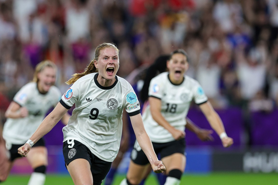 Honderd minuten in ondertal: Duitsland stunt op EK Vrouwen tegen Fransen
