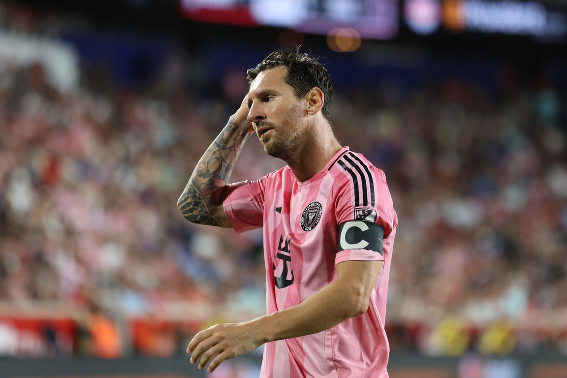 'Messi komt niet opdagen voor All-Star training en riskeert schorsing'