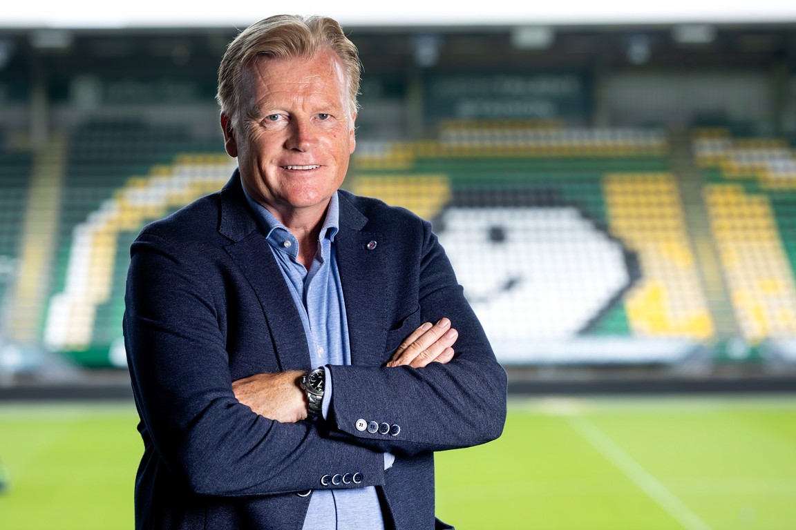 ADO vindt tijdelijke vervanger voor ontslagen Mathijsen