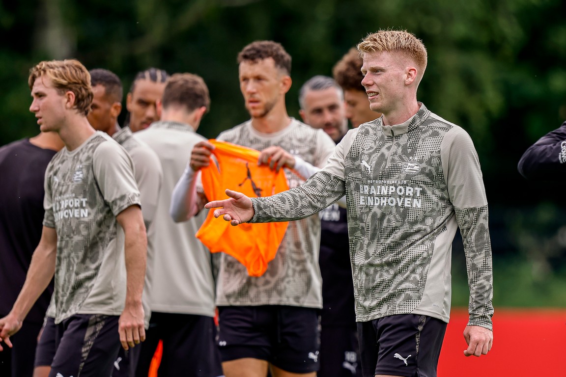Schouten nieuwe aanvoerder PSV