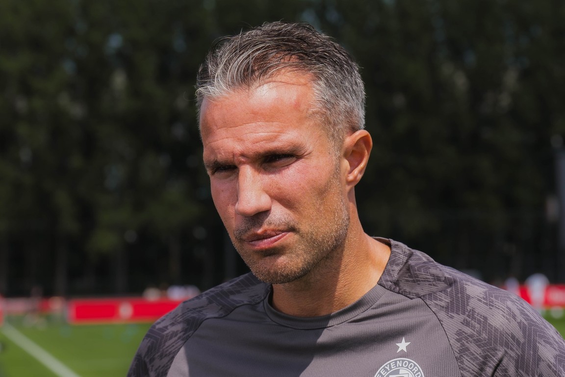 Feyenoord komt matig voor de dag tegen Liefering en gaat opnieuw onderuit