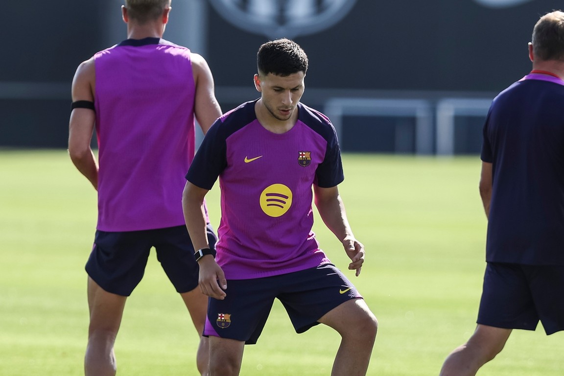 Zomeraankoop Bardghji blijft bij de hoofdmacht van Barcelona