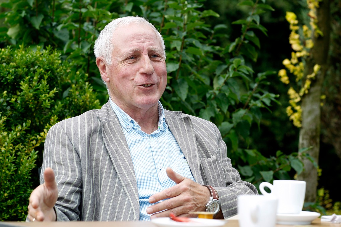 Go Ahead Eagles-icoon Dick Schneider (77) overleden