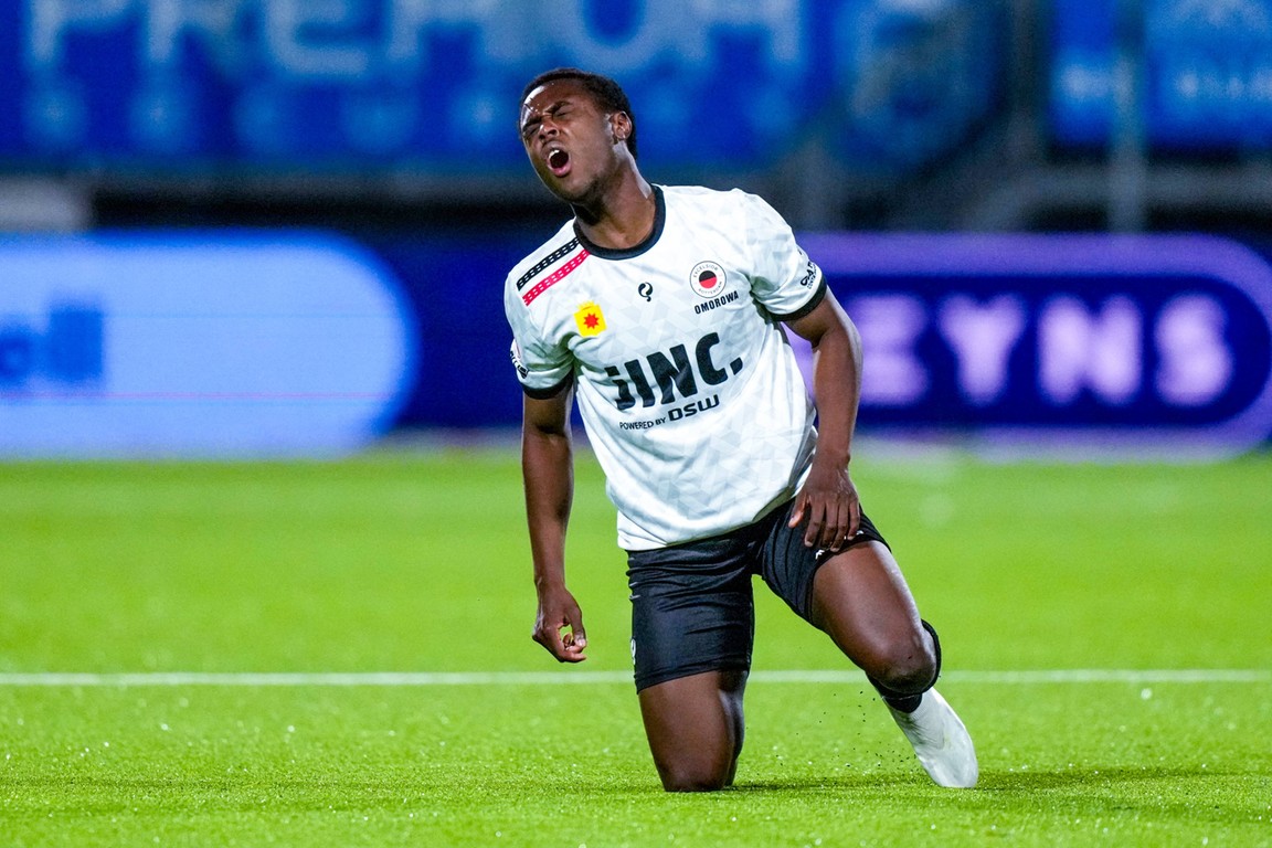 Naar een spits zoekend Excelsior neemt afscheid van een spits