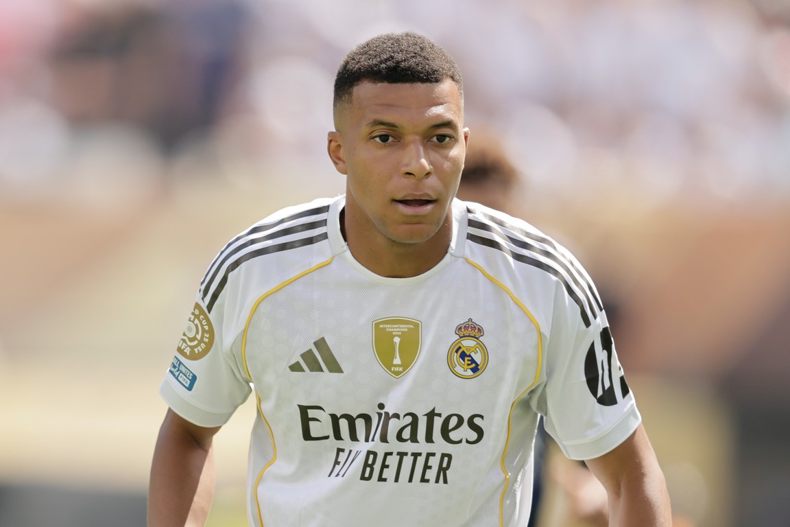 Definitief: Mbappé switcht van rugnummer bij Real Madrid