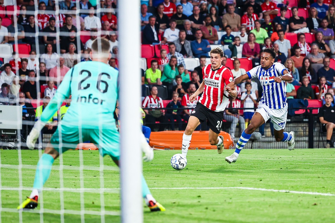 VI Live: PSV treft FC Eindhoven om Lichtstadderby
