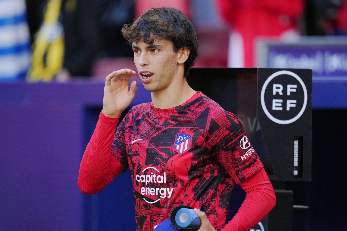 Saúl Ñiguez oordeelt vernietigend over werkethiek van João Félix