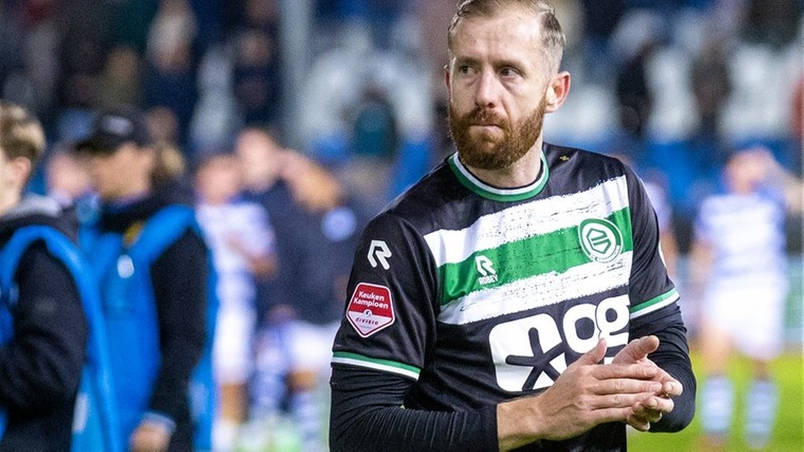 Van Veen tekent bij FC Eindhoven na vertrek bij FC Groningen