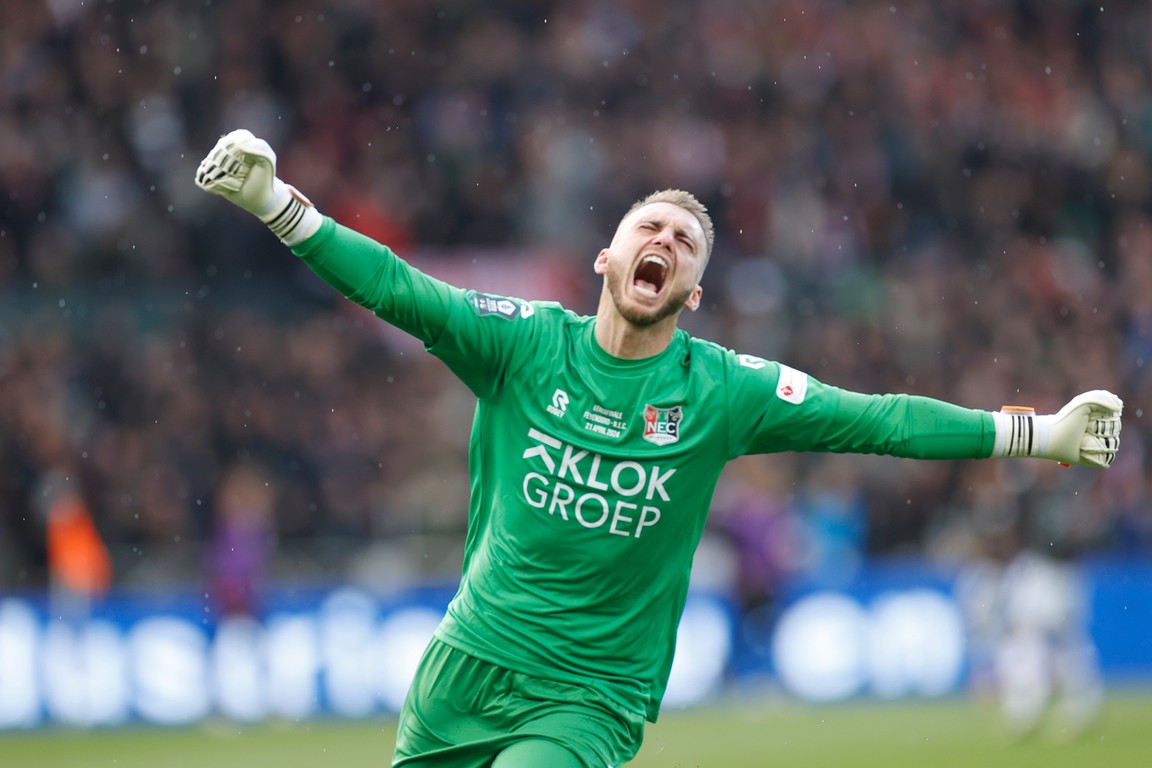 NEC haalt Cillessen voor de tweede keer terug