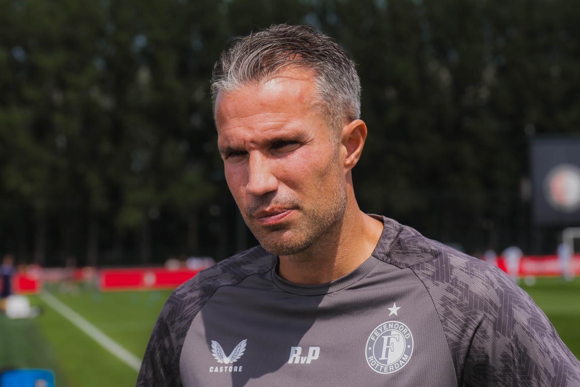 Van Persie over voorbereiding Feyenoord: 'Daar lag de grootste uitdaging'