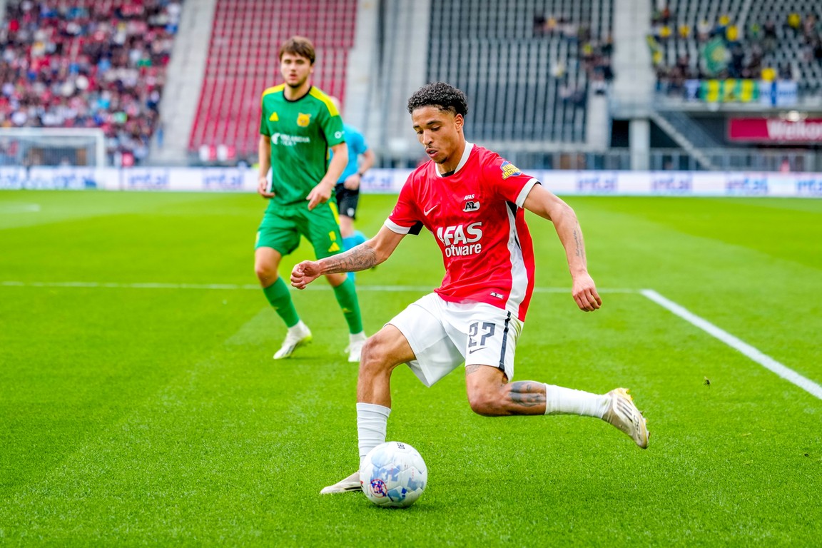 Hoe Ro-Zangelo Daal vol zelfvertrouwen de AZ-basis binnen dribbelde