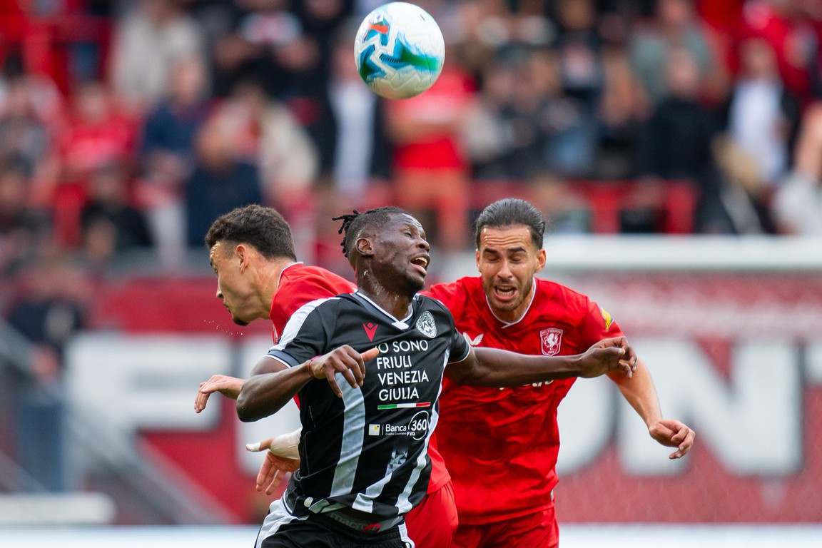 FC Twente verliest laatste oefenwedstrijd, Kruys met Volendam onderuit bij ex-club