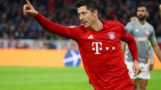 Lewandowski leidt crisisclub Bayern naar Europese overwintering