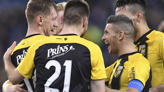 Nieuwe gezichten Vitesse leven zich uit, Heerenveen geeft Roda geen kans