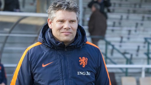 Wie is Maarten Stekelenburg, de nieuwe assistent van Koeman?