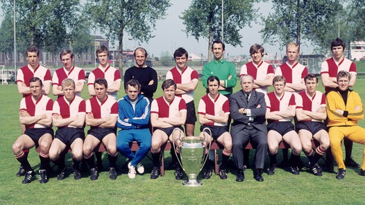 Om nooit te vergeten: 'briljant' Feyenoord voor eeuwig lid van iconische club