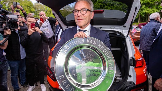 Alle ogen op KNVB: totaalplan cruciaal, failliete Eerste Divisie dreigt 