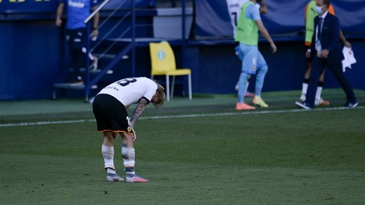 Valencia staat weer eens in brand: Celades was zijn 'Ajax-krediet' snel kwijt 