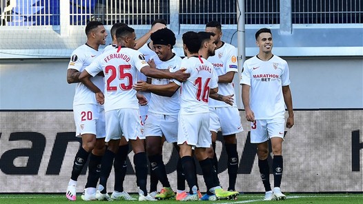 Sevilla maakt Europa League-status waar en schakelt Kluivert en co uit