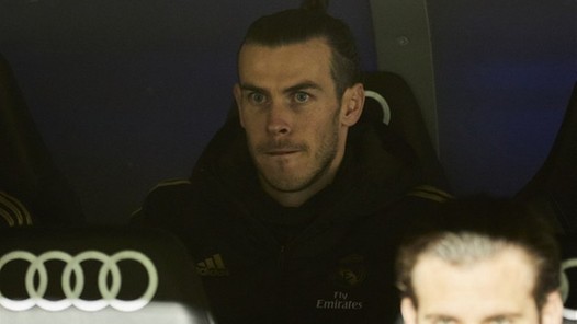 'Bij Real Madrid moeten ze de vloer kussen waarover Bale loopt'