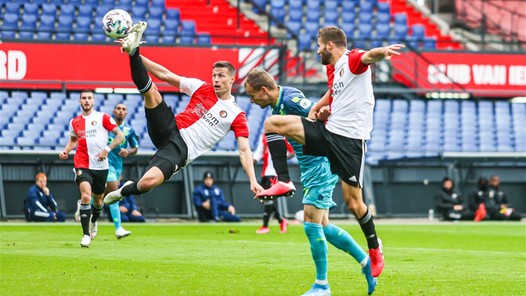 Feyenoord zet koppositie op het spel door pover derby-optreden