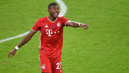 Alaba haalt uit naar Bayern München: 'De club heeft me pijn gedaan'
