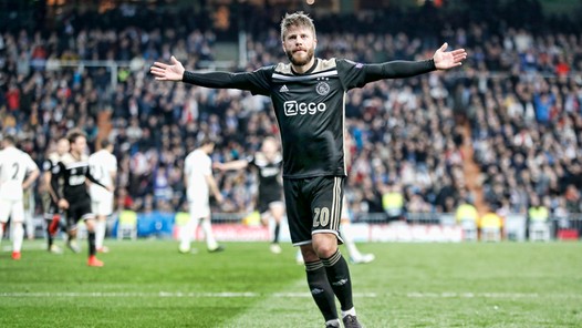 Schöne is thuis: 'Iedereen weet wat Ajax voor mij betekent'