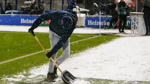 Winters weer in aantocht: KNVB vervroegt Eredivisie-duels zaterdag
