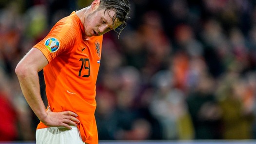 De Boer verklaart absentie Weghorst, deur richting EK wagenwijd open