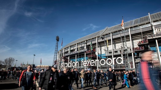 De kwestie van vijftig miljoen: welke kant gaat het met Feyenoord op?