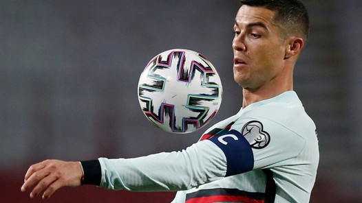 Ronaldo blijft ondanks ophef aanvoerder: 'Voor altijd'