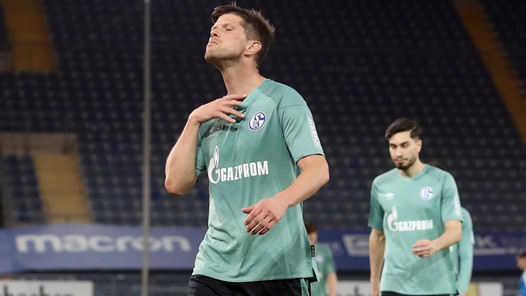 Inktzwarte dag voor Huntelaar en co: hulpeloos Schalke 04 gedegradeerd