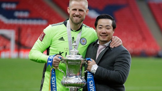 Kippenvel op Wembley: Leicester viert FA Cup-winst met eerbetoon aan eigenaar