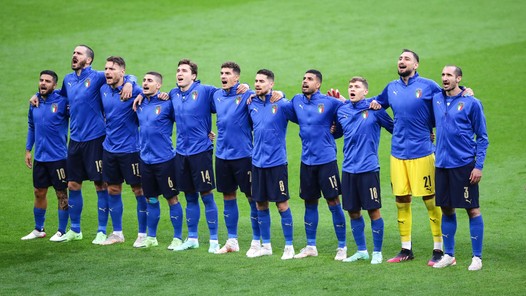 Italiaanse lessen: wat kunnen de KNVB en Oranje leren van La Squadra Azzurra?