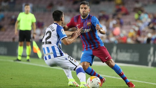 'Jordi Alba levert salaris in, Barça werkt aan vertrek Pjanic en Umtiti' 