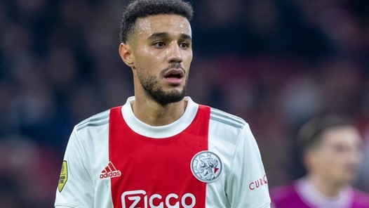 Ajax wil Mazraoui in de winter niet kwijt